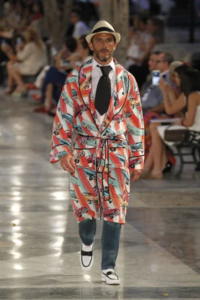 Look 62